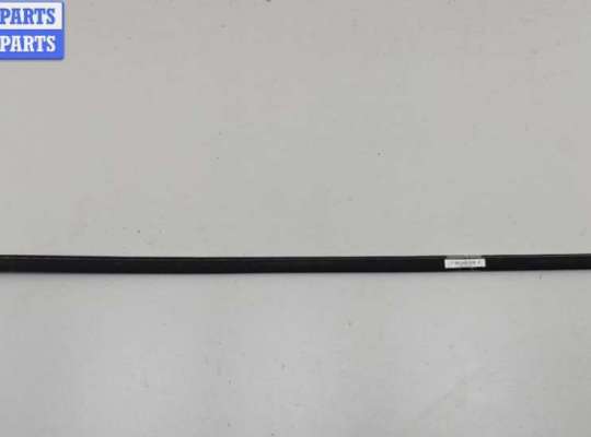 купить Молдинг стекла двери задней левой наружный на Volkswagen Sharan (2000-2010)