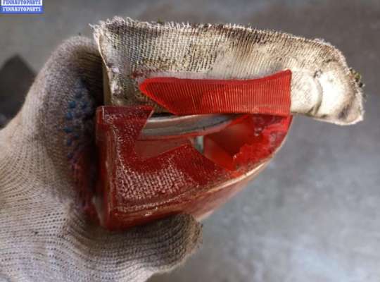 купить Фонарь задний правый на Opel Astra F (1991-1998)