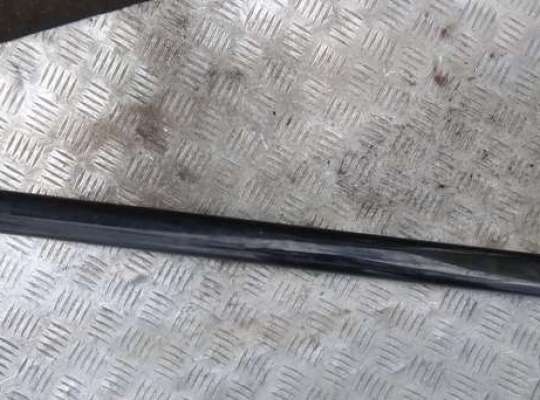 Молдинг двери передней левой OP2176072 на Opel Astra G (1998-2004)