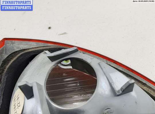 купить Фонарь крышки багажника правый на Ford Galaxy (2000-2006)