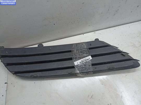 купить Решётка (заглушка) в бампер на Opel Astra H (2004-2009)