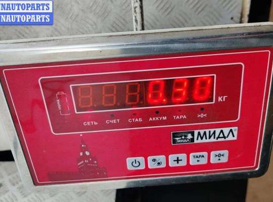 купить Молдинг двери передней правой на BMW 7 E38 (1994-2001)