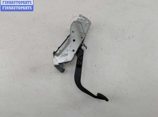 купить Педаль сцепления на Opel Zafira A (1999-2005)