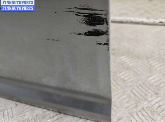 купить Дверь боковая передняя левая на Volkswagen Bora