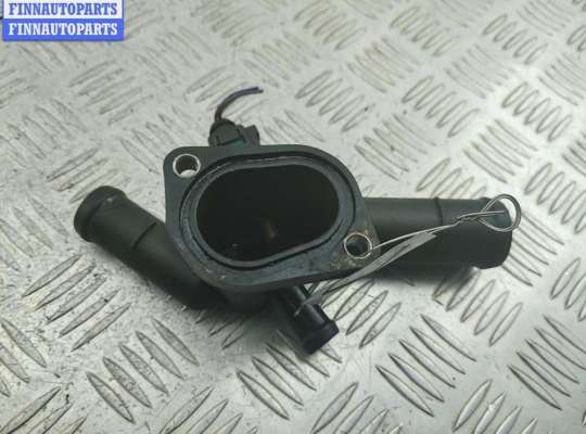 купить Фланец (тройник) системы охлаждения на Volkswagen Golf-4