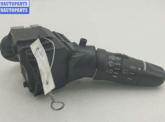 Переключатель дворников NS996589 на Nissan Primera P12 (2002-2008)