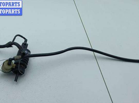 купить Насос (моторчик) омывателя стекла на Opel Vectra C (2002-2008)