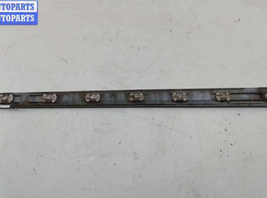 купить Молдинг двери передней левой на Mercedes B-Class W245 (2005-2011)