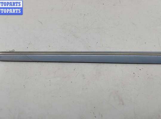 купить Молдинг двери передней левой на Mercedes B-Class W245 (2005-2011)