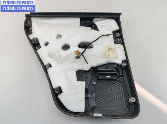 купить Обшивка двери задней правой (дверная карта) на Volkswagen Touareg