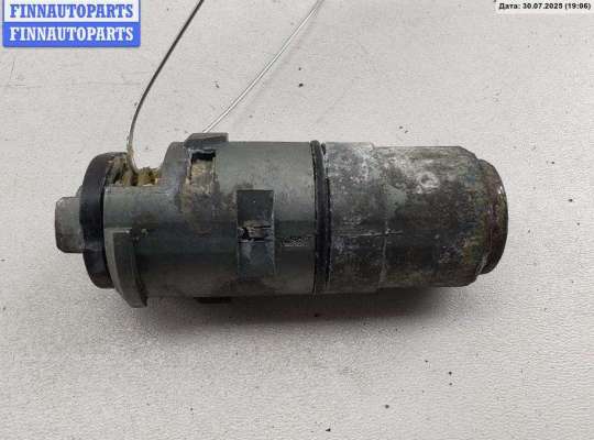 Личинка замка багажника VG2400013 на Volkswagen Passat B5