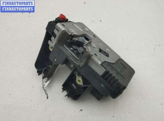 Замок боковой двери на Opel Vectra C