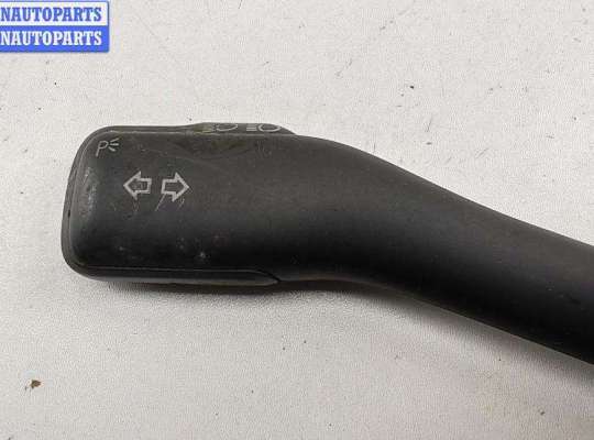 купить Переключатель поворотов на Volkswagen Golf-4