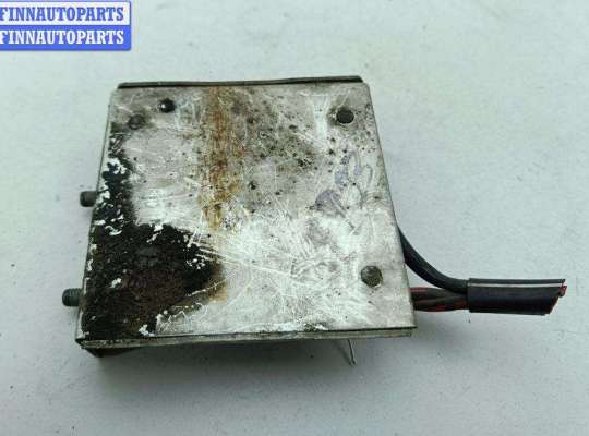 купить Блок управления вентилятором радиатора на Audi A4 B5 (1994-2001)