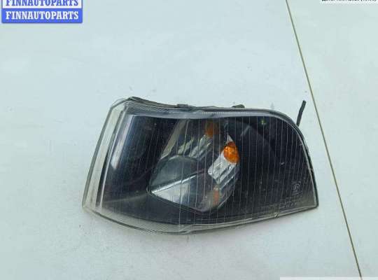 Поворотник (указатель поворота) левый VL478915 на Volvo S40 / V40 (1995-2004)
