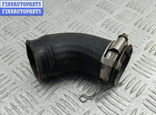 купить Патрубок интеркулера на Volkswagen Golf-5