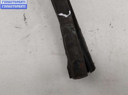 купить Уплотнитель двери передней правой на Ford Galaxy (2000-2006)