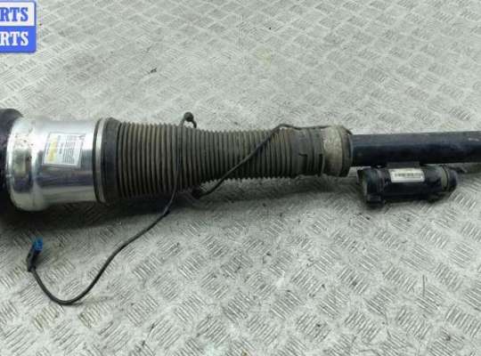 купить Стойка подвески задняя правая на Mercedes S-Class W221 (2005-2013)