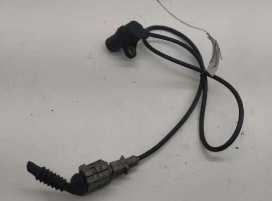 Датчик положения коленвала AU1699821 на Audi A4 B6 (2001-2004)