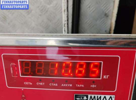 купить Дверь задняя распашная правая на Dacia (Renault) Logan