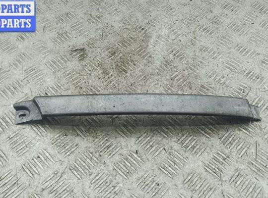 купить Ус под фару правый на Audi 100 C4 (1991-1994)