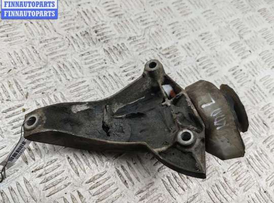 купить Кронштейн КПП опорный на Audi A6 C5 (1997-2005)