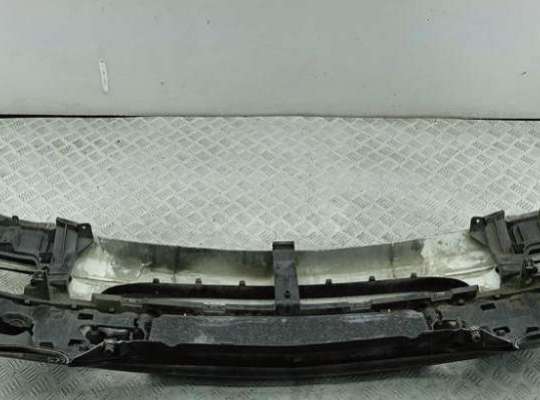 купить Бампер передний на Mercedes C-Class W203 (2000-2006)