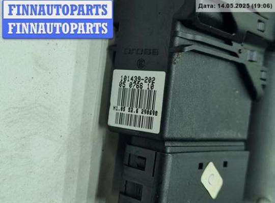 купить Моторчик стеклоподъемника задний левый на Volkswagen Passat B5