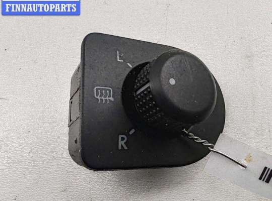 Купить Джойстик регулировки зеркал на Volkswagen Passat B5+ (GP) Джойстик регулировки зеркал VG2573111 на Volkswagen Passat B5+ (GP)