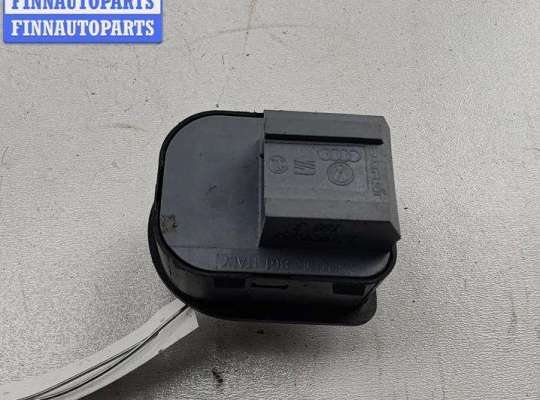 Блок управления зеркал на Volkswagen Passat B5+ (3B, GP)