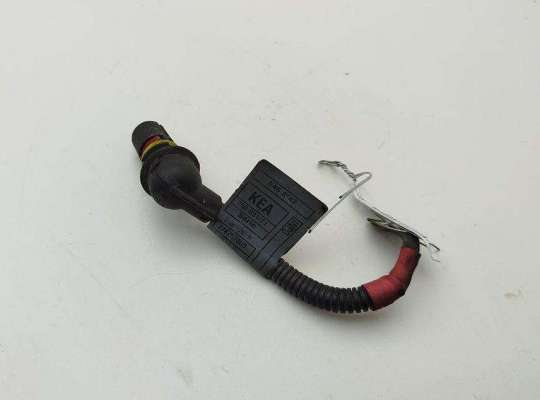 Купить Провод высоковольтный на BMW 3 E46 (1998-2006) Провод высоковольтный BM2715923 на BMW 3 E46 (1998-2006)