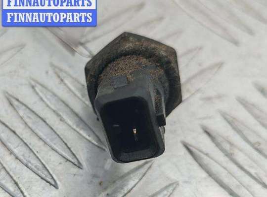 купить Датчик давления масла на BMW 3 E36 (1991-2000)