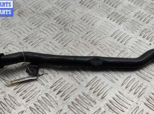 купить Трубка охлаждающей жидкости металлическая на Audi A6 C5 (1997-2005)