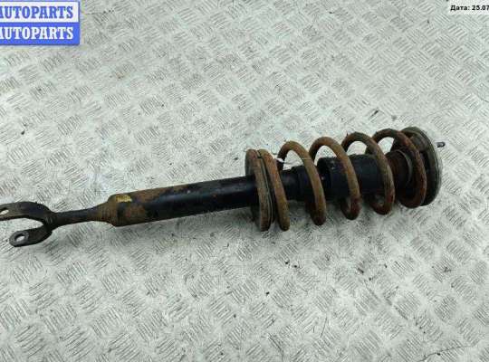 купить Стойка подвески передняя левая на Volkswagen Passat B5