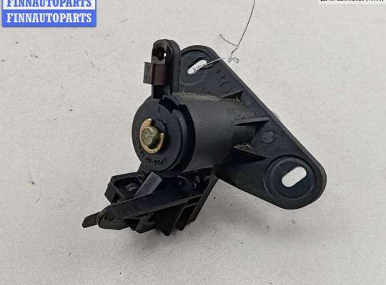 купить Кнопка открывания багажника на Opel Zafira A (1999-2005)