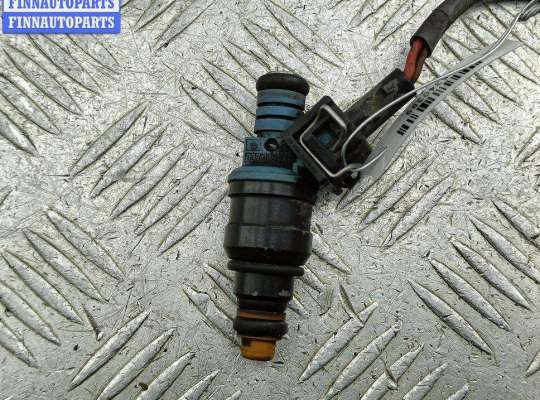 Форсунка топливная AU1717383 на Audi 80 B4 (1991-1996)