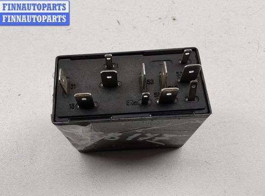 купить Реле стеклоочистителя (дворников) на Volkswagen Passat B5