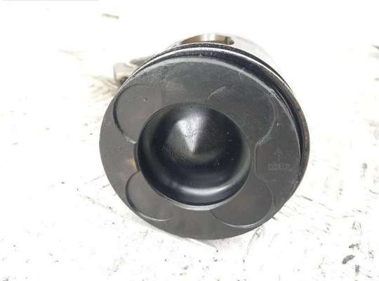 купить Поршень с шатуном на BMW X3 E83 (2003-2010)