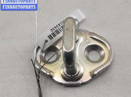 Купить Ответная часть (скоба) замка двери на Mazda 3 (2018- ) BP Ответная часть (скоба) замка двери MZ639366 на Mazda 3 (2018- ) BP