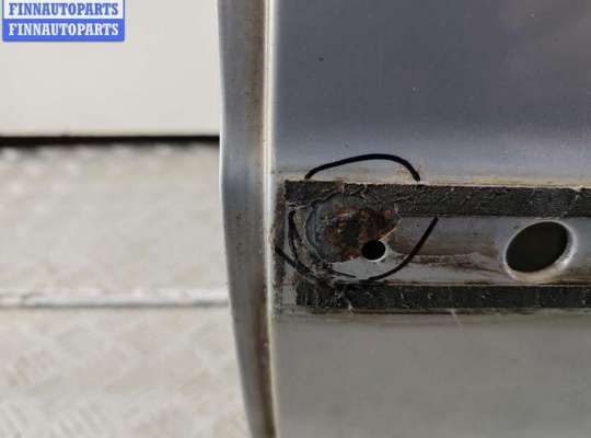 купить Дверь боковая задняя левая на Volkswagen Passat B5