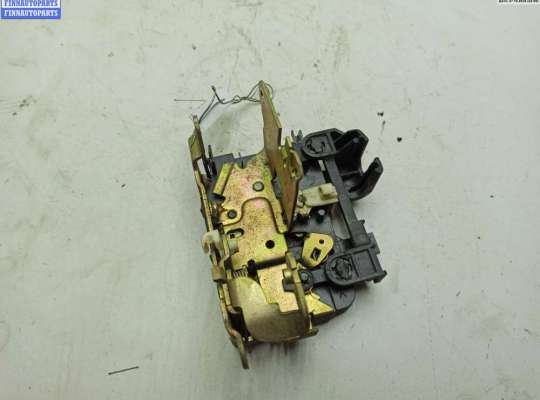 купить Замок двери передней правой на Renault Megane I (1995-2003)