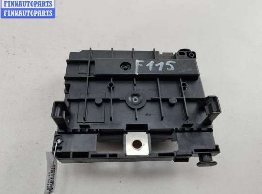 Блок предохранителей CT1128015 на Citroen C4 (2004-2010)