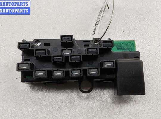 купить Датчик угла поворота руля на Volkswagen Passat B6