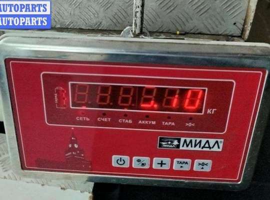 купить Обшивка двери передней правой (дверная карта) на Kia Sportage (2004-2010)