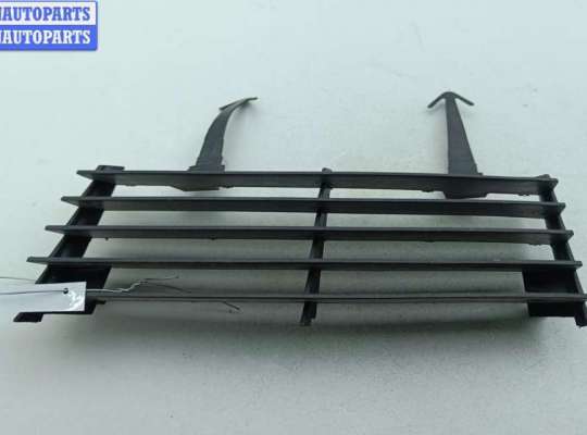 купить Решётка (заглушка) в бампер на Opel Omega B (1994-2003)