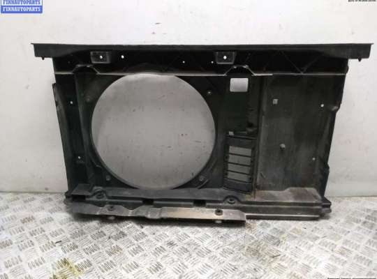 Диффузор (кожух) вентилятора радиатора на Peugeot 307