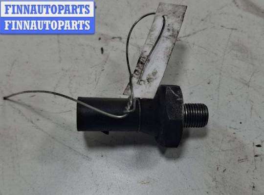 купить Датчик давления масла на Volkswagen Passat B6