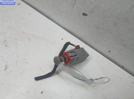 купить Датчик педали сцепления на Opel Astra H (2004-2009)