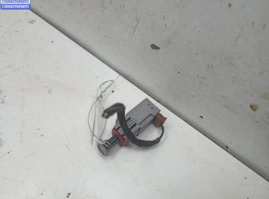 купить Датчик педали сцепления на Opel Astra H (2004-2009)