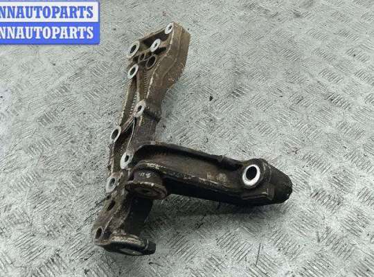 купить Рычаг подвески передний правый на Volkswagen Golf-5